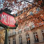 94 - Urban French Kiss Montorgueil